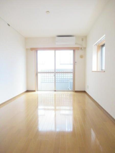 川崎市中原区木月２丁目のマンション