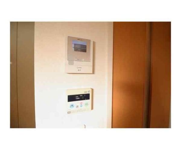 川崎市中原区西加瀬のアパート