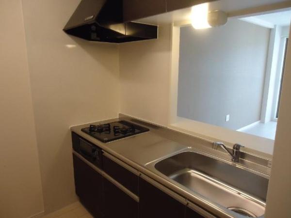 Ｃｈａｒｍｅ　Ｓｕｅｎａｇａ