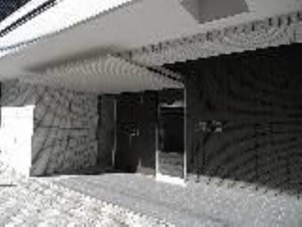Ｐｅａｒｌ　Ｃｏｕｒｔ　Ｔｓｕｒｕｍｉ