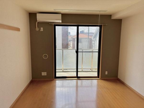 川崎市中原区下新城２丁目のマンション