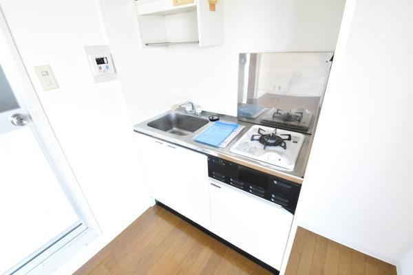 ワカバパレス