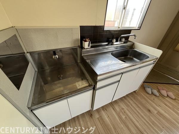 ルミエール鵠沼