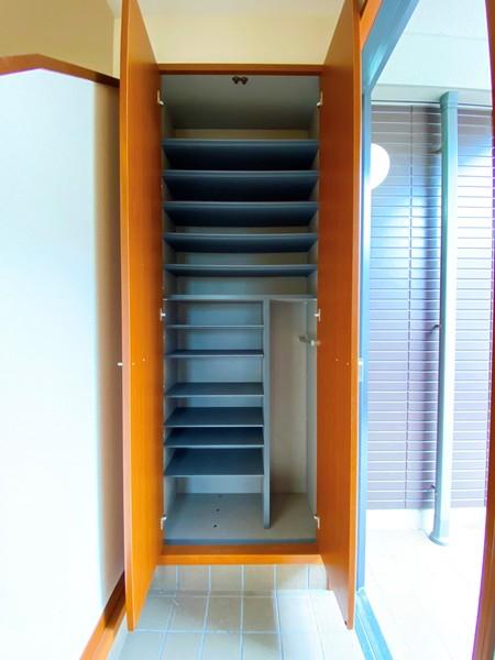 カーサラフェンテ鵠沼１