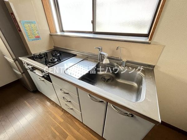 鵠沼神明戸建