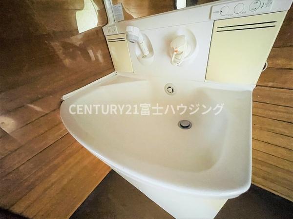 本藤沢戸建