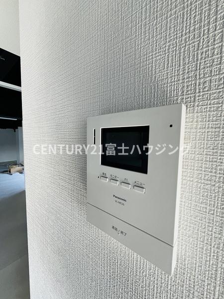 コンブロンビル