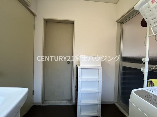 腰越戸建