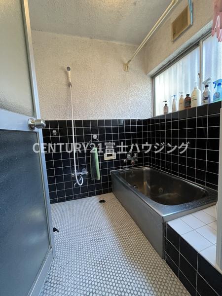腰越戸建