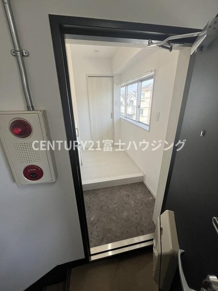 コンブロンビル