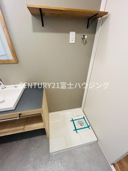 ゴールドサンビル