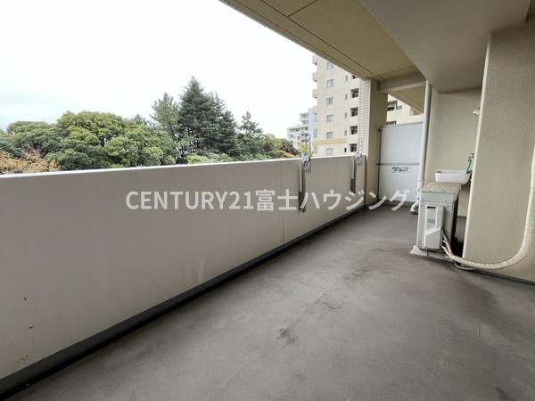 ガーデンアソシエK棟(バルコニー)