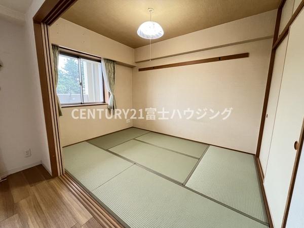 ガーデンアソシエK棟(和室)