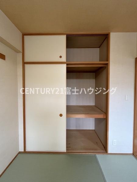 ガーデンアソシエK棟(収納)