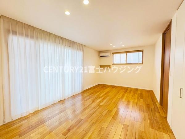 鵠沼松が岡４丁目戸建