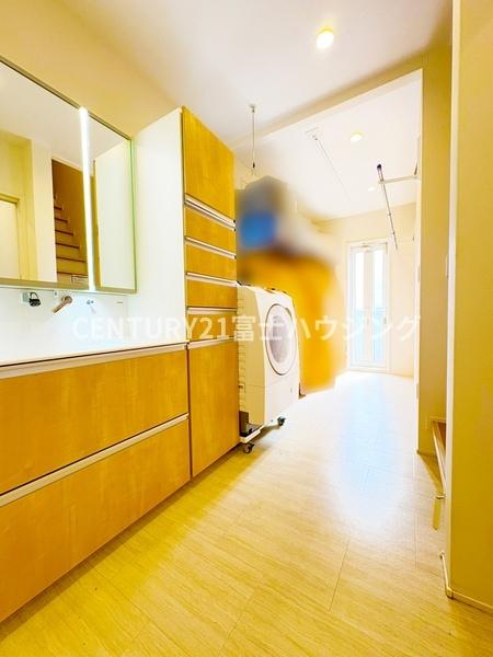 鵠沼松が岡４丁目戸建