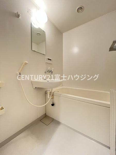 エスポワールミワ