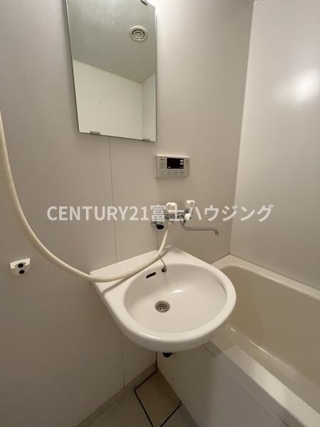 エスポワールミワ