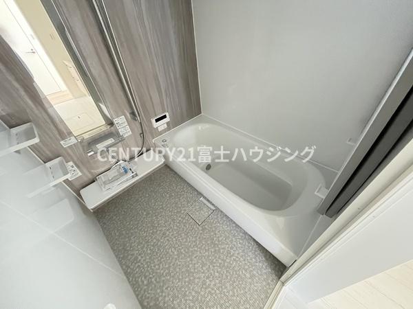 鵠沼松が岡テラスハウス