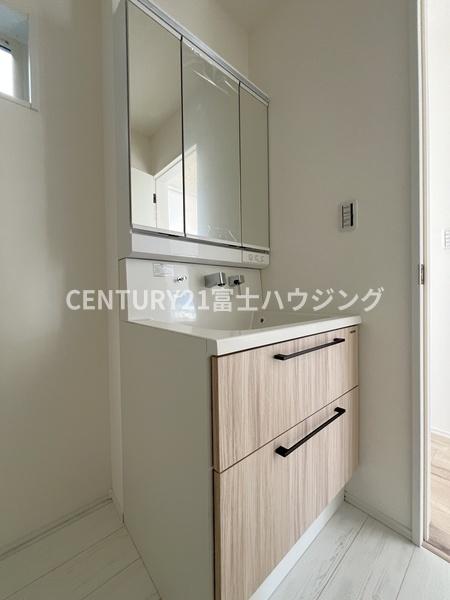 鵠沼松が岡テラスハウス
