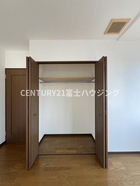 エスポワールミワ