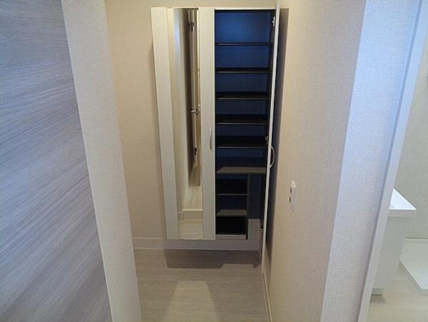 D-room請西南A棟