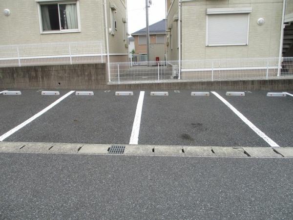 アンソレイエ　西館