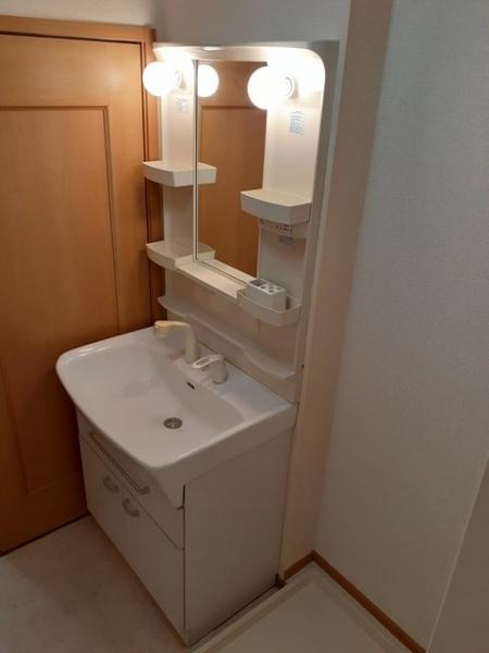 ハイツ　クレイン