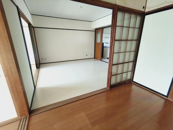 コンフォルト山下