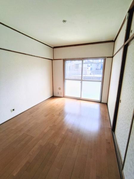 コンフォルト山下