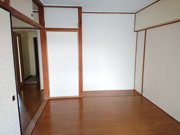 コンフォルト山下