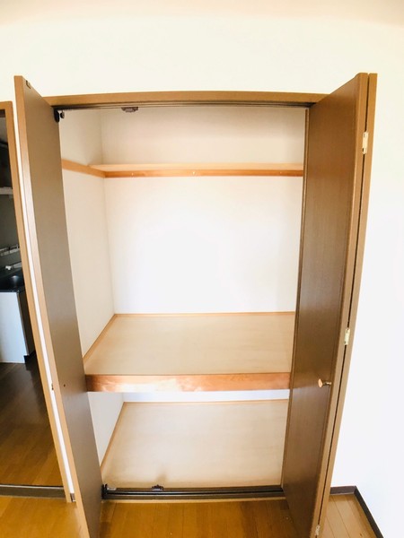 ドルチェ中里(収納)