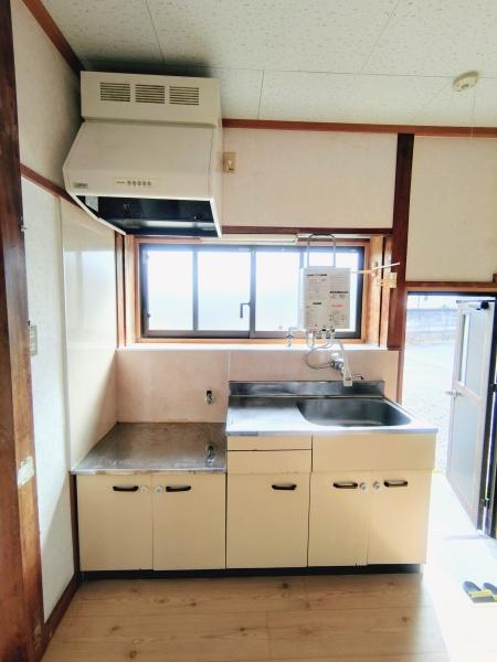 石巻市末広町の貸家