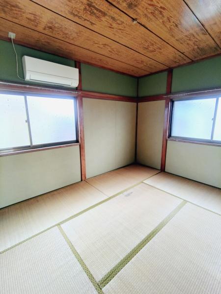 石巻市末広町の貸家