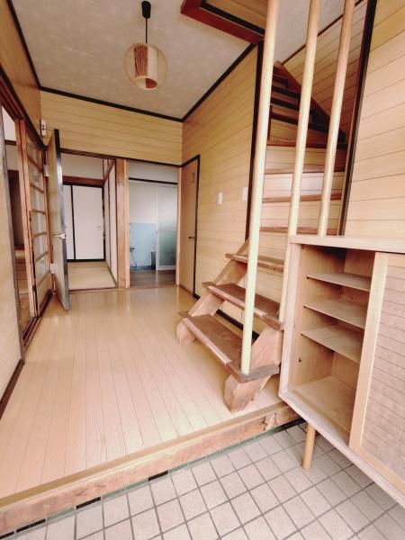 石巻市大街道東１丁目の貸家