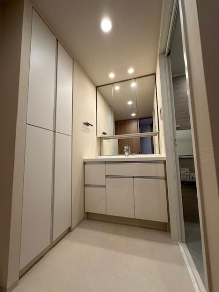 枚方市出口１丁目のマンション