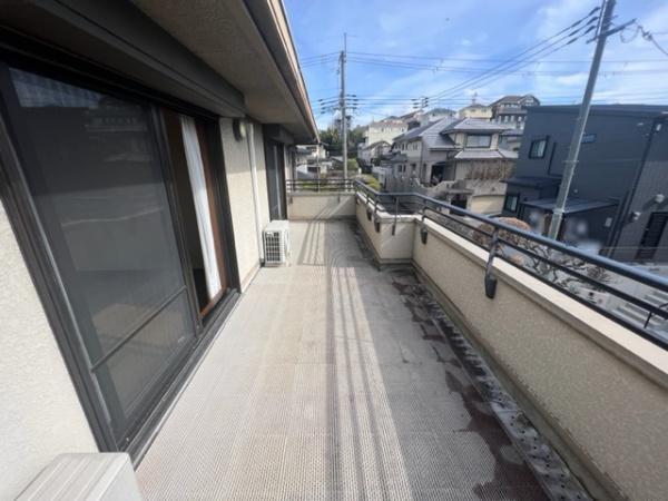 枚方市香里園山之手町　貸家