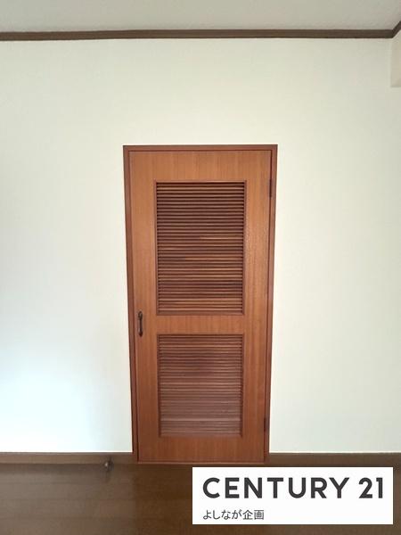 グランドハイツ東大谷(収納)