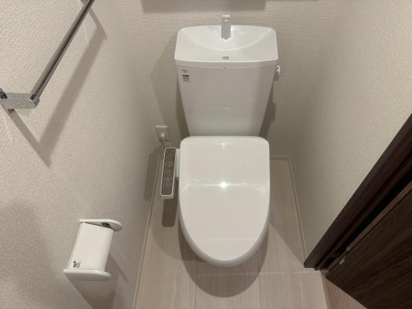 エレナ本山