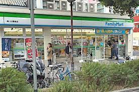 カサブランカビル(ファミリーマート湊川公園南店)