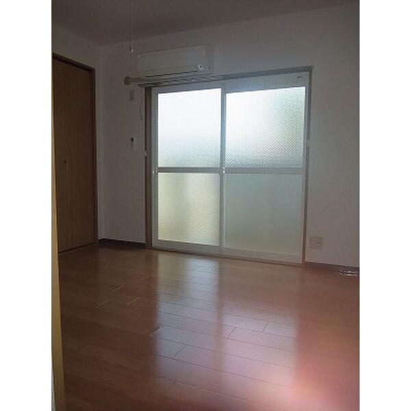 ルナ大塚(リビング)