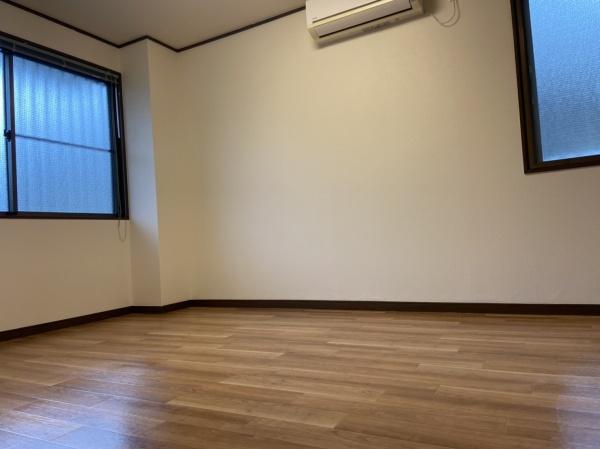 グランディア旗塚通