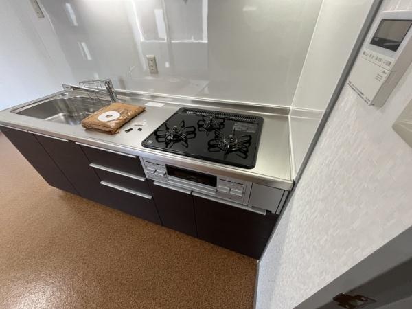 ジェイスクエア