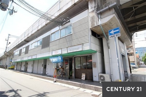 東和ビル1
