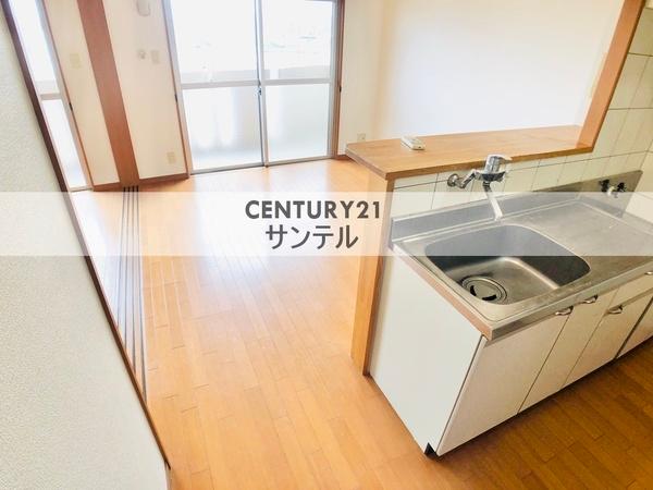 ユーミー新城