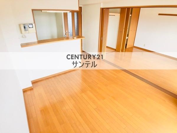 ユーミー新城