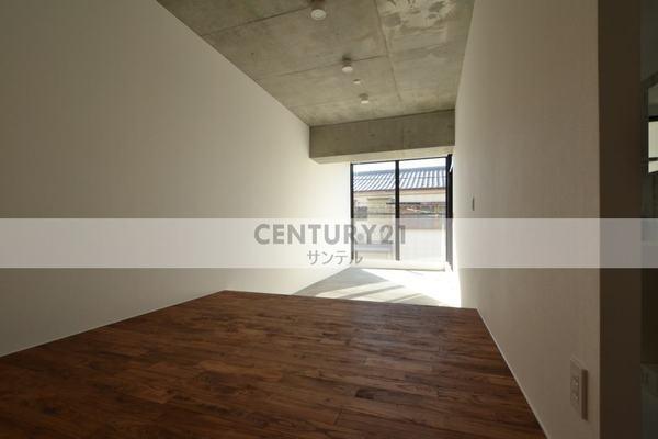 AKHC(エイケイエイチシー）