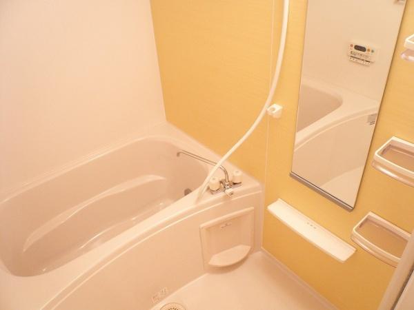 宮崎市清武町加納のアパート