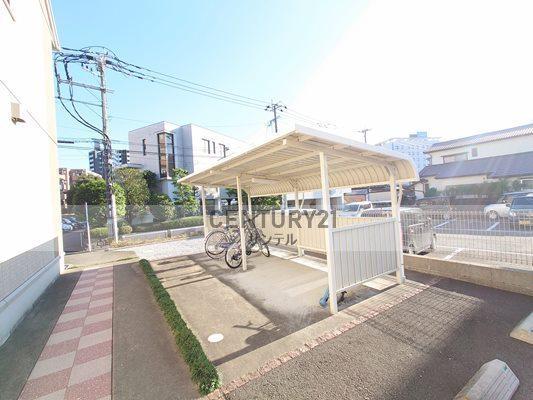 エムズコート
