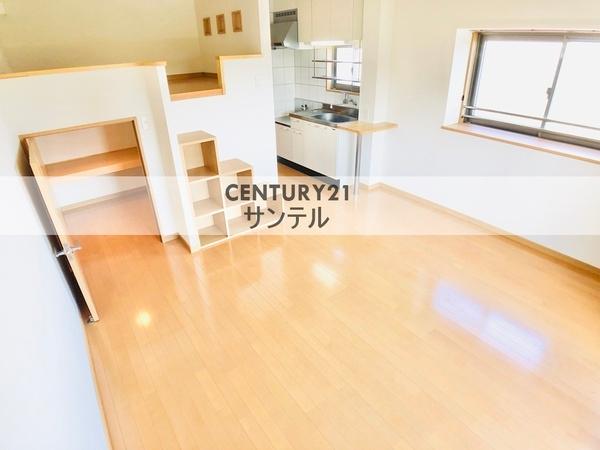 EASTCOURT(リビング)